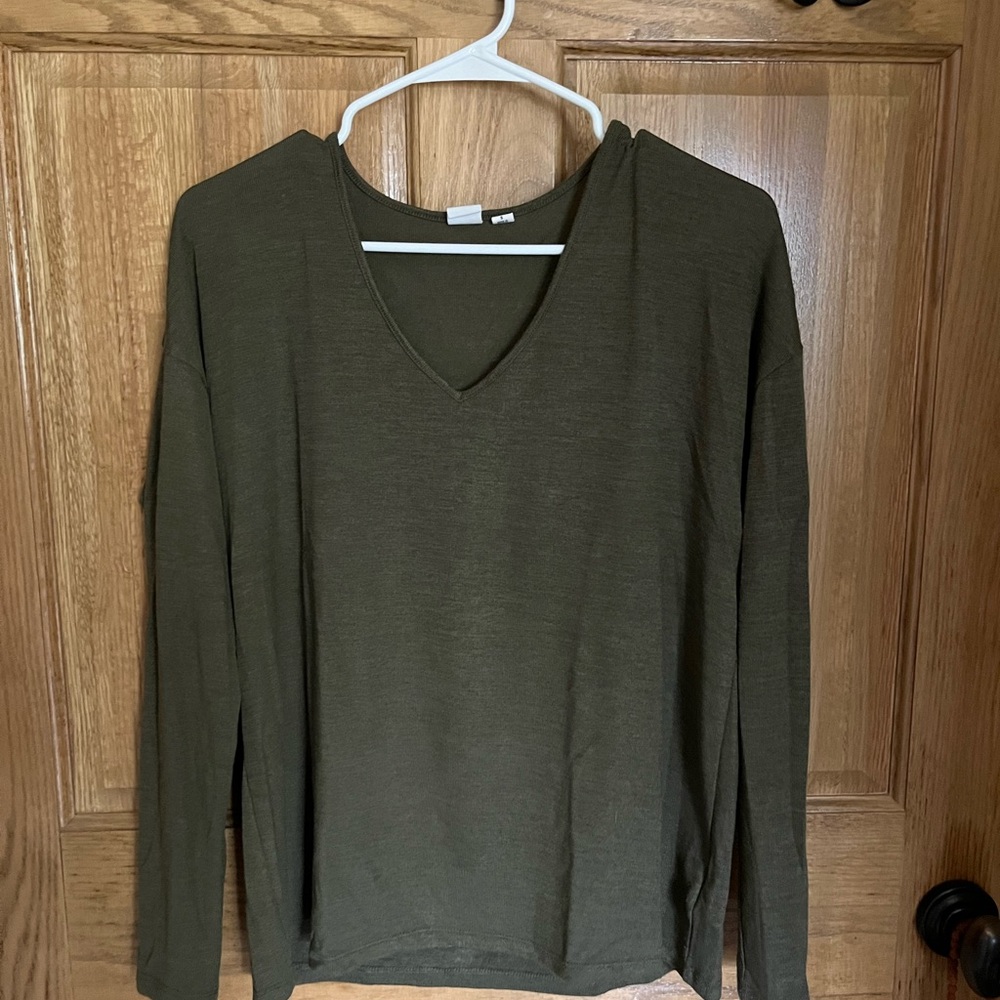 Gap flowy top M